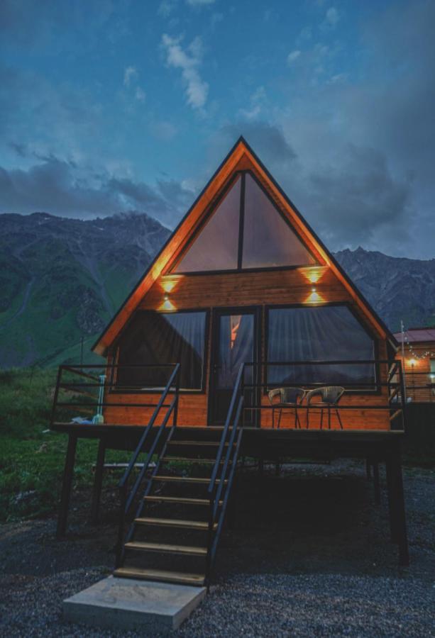 Guesthouse Elli & Cottages Kazbegi Exterior foto