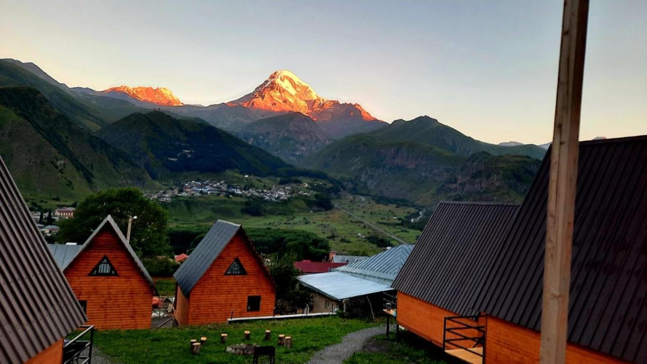 Guesthouse Elli & Cottages Kazbegi Exterior foto